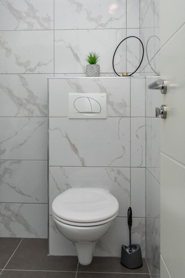 Studio Apartment Harmony Np Krka Lozovac Buitenkant foto